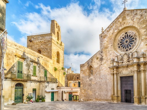  SALENTO -APUGLIA 2025 , VRH ITALIJANSKE ŠTIKLE -Uživanje svim čulima , smeštaj u tradicionalnim maserijama ( SANTA MARIA DI LEUCA, PEĆINA ZINZULUSA, OTRANTO, GALIPOLI, LECCE, VINARIJA APOLLONIO, BAJKOVITA SELA PRESICCE I SPECCHIA) 